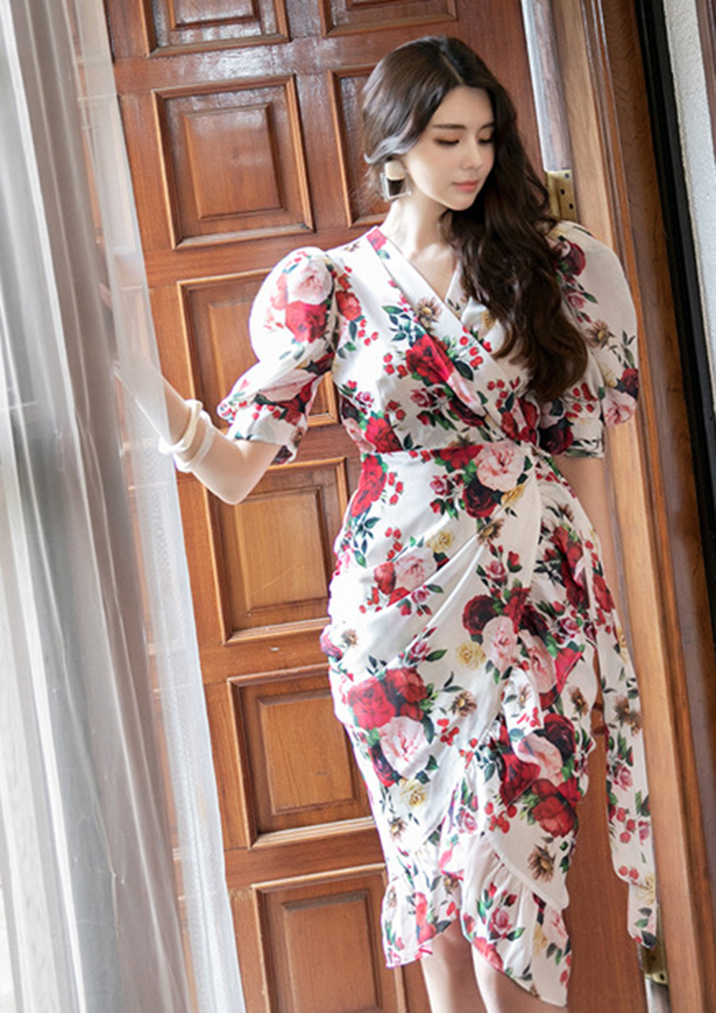 SIMPLY SOPHISTICATED FLORAL PRINTED DRESS