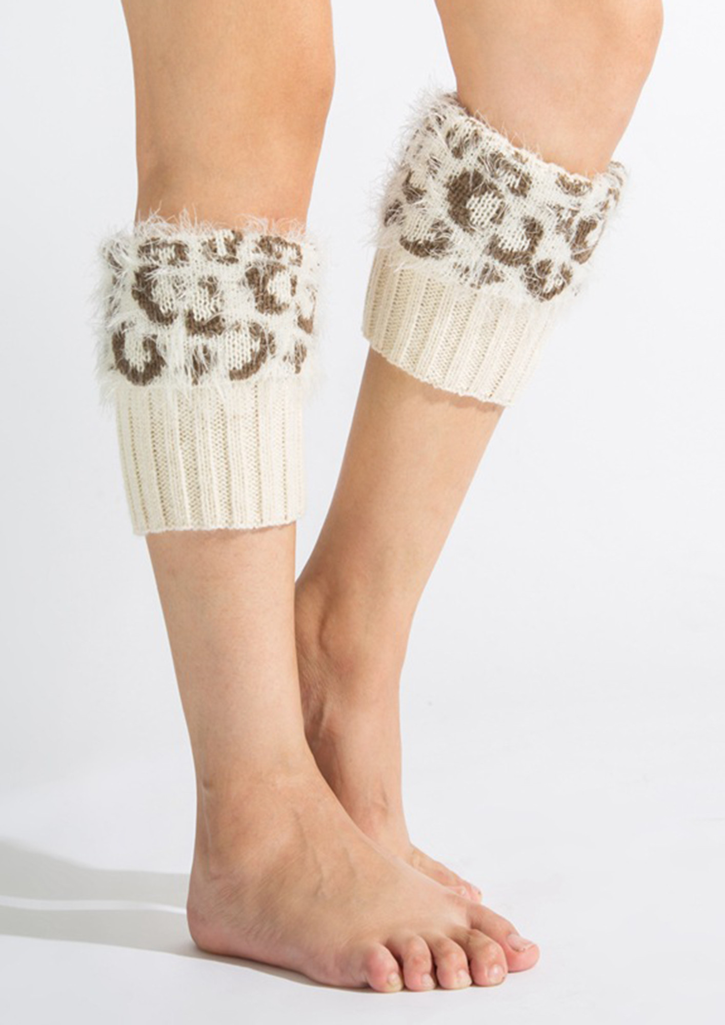 WHITE PRINTED SHORT ACRYLIC BOOT CUFFS