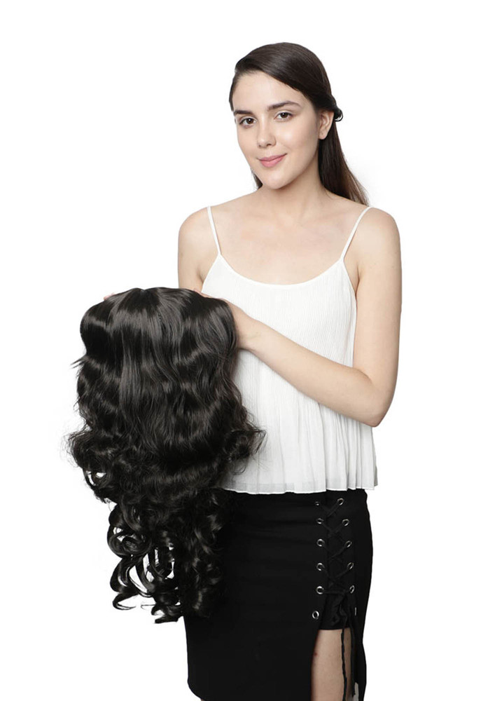 Thrift Bazaar's Long centre parting wavy hair wig