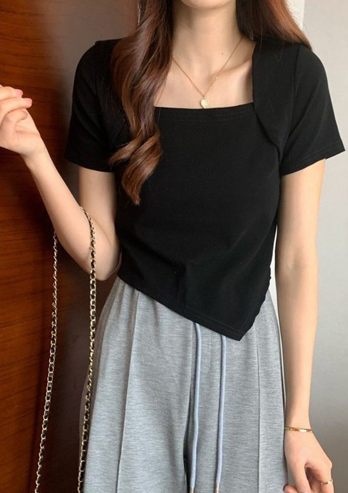 The Merrier Style Black Top