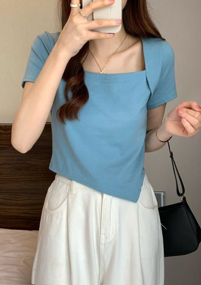The Merrier Style Blue Top