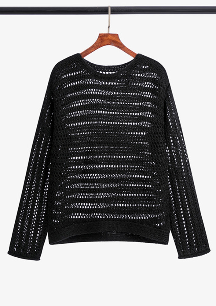 A KNITTED HOLLOW-OUT DETAIL BLACK RELAXED TOP