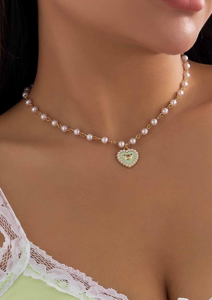 Pearls Have My Heart Green Necklace