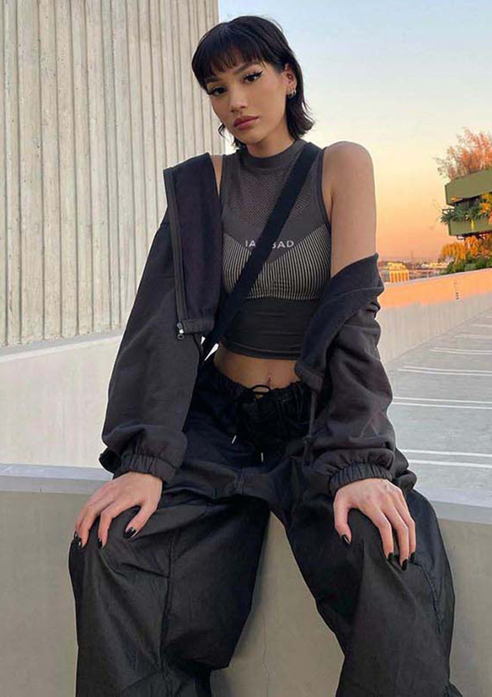 SPORTY GOODIES GREY CROPPED TOP