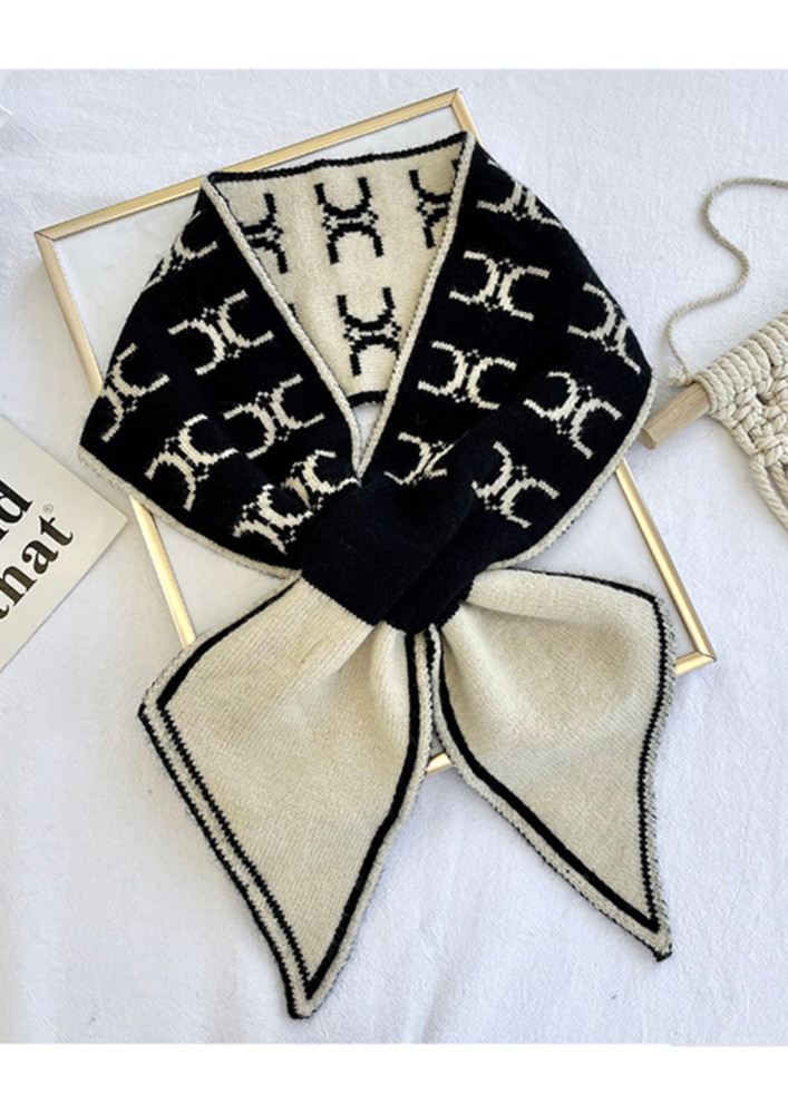 OFF-WHITE PRINTED KNIT CROSSOVER SCARF