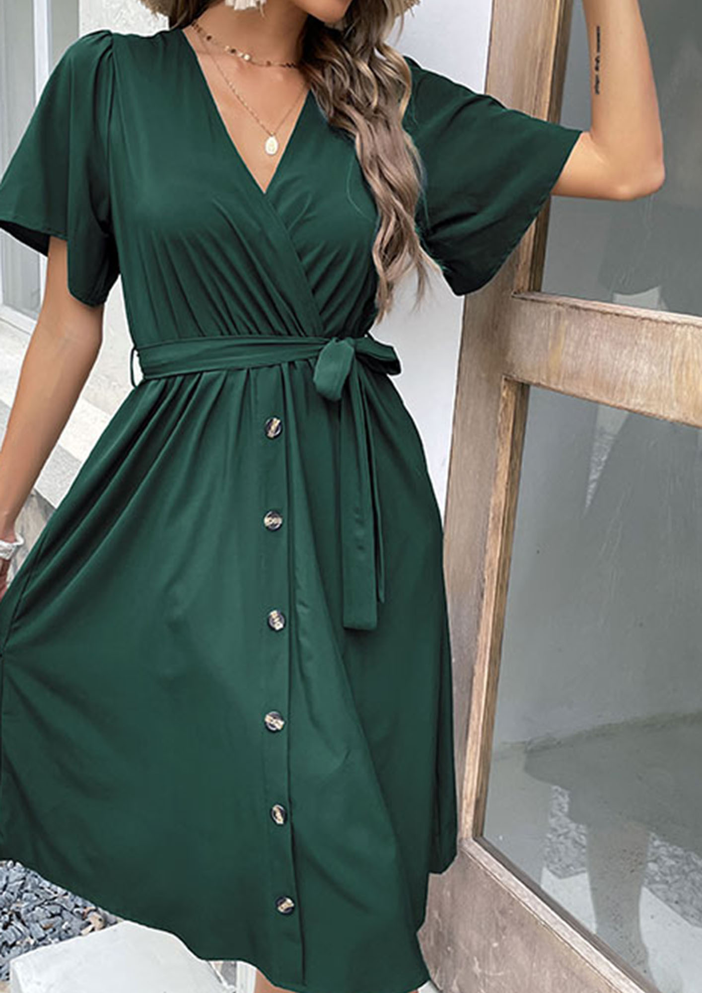 Forest Green Short Sleeve Side Ruched Midi Dress – AX Paris