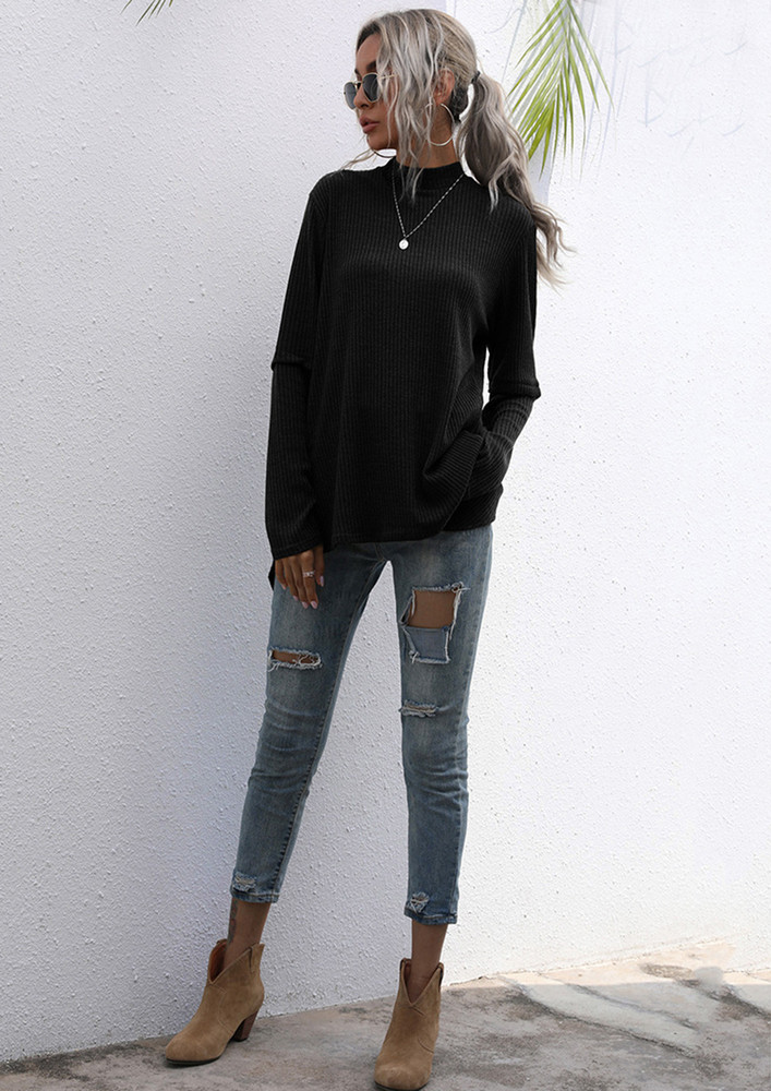 DITZY MODE KNITTED BLACK TOP
