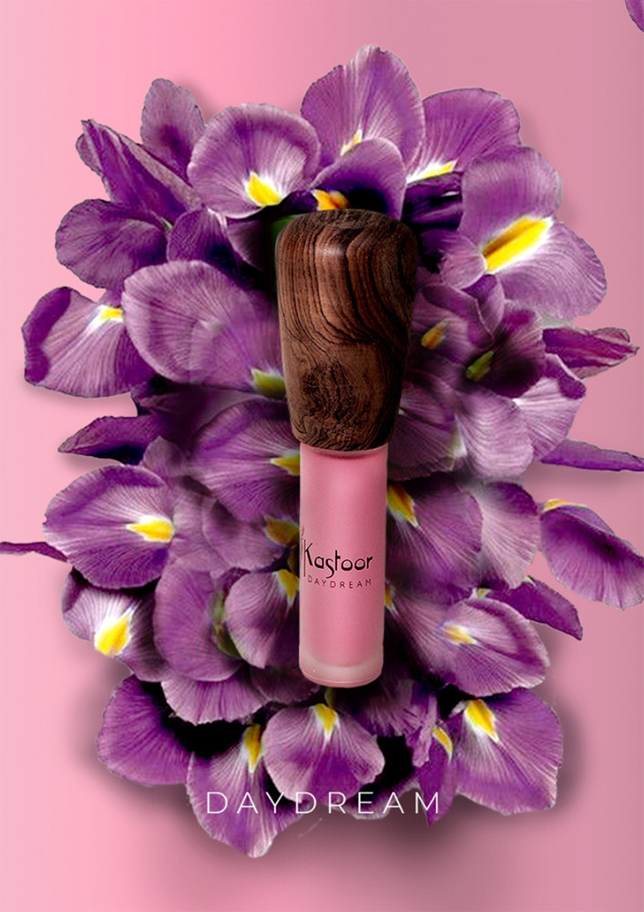 DAYDREAM - A FLORAL CONCOCTION OF THE SWEETEST FLOWERS AND THE STRONGEST LOVE.