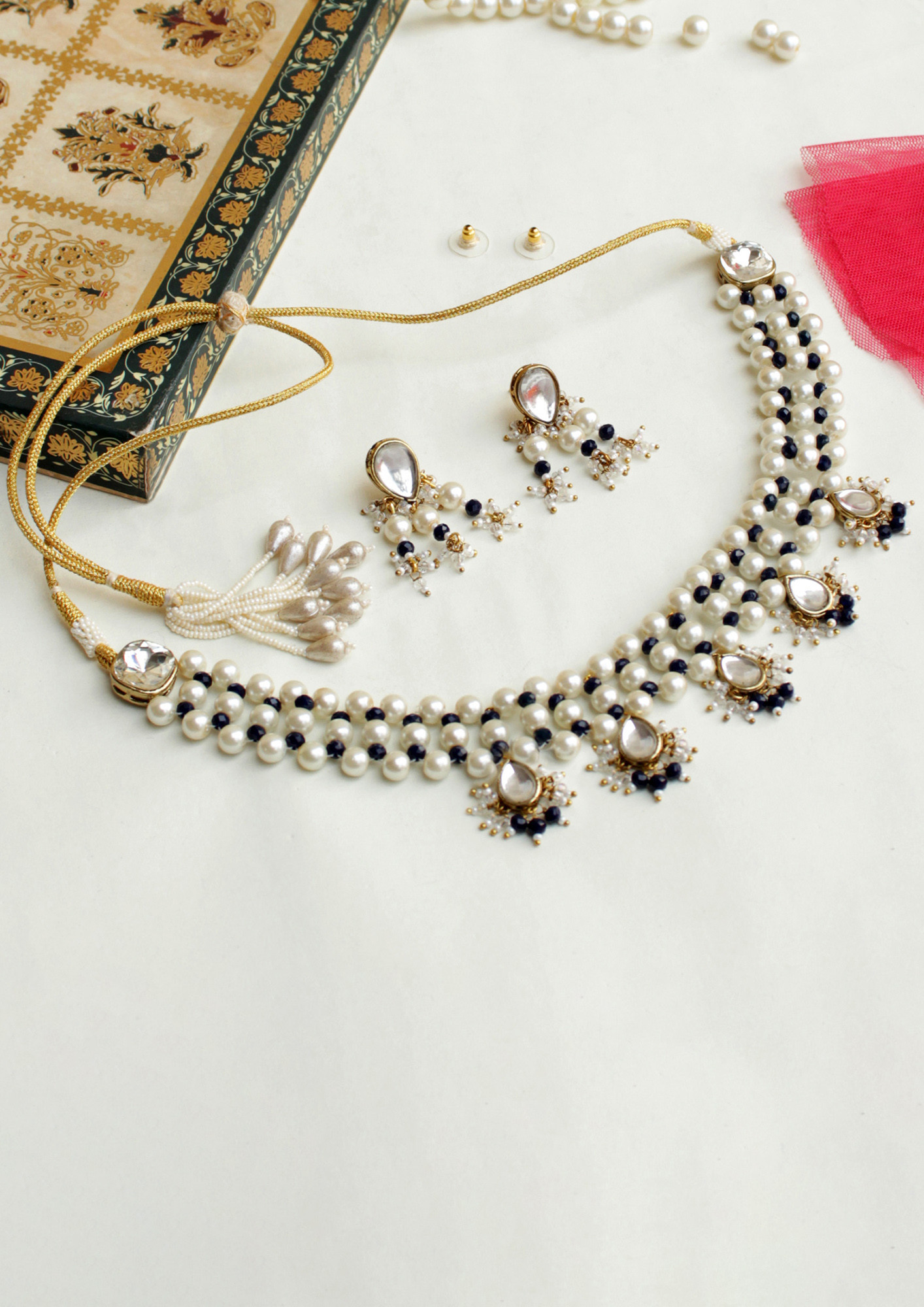 Pearl & Dangling Kundan Necklace Set