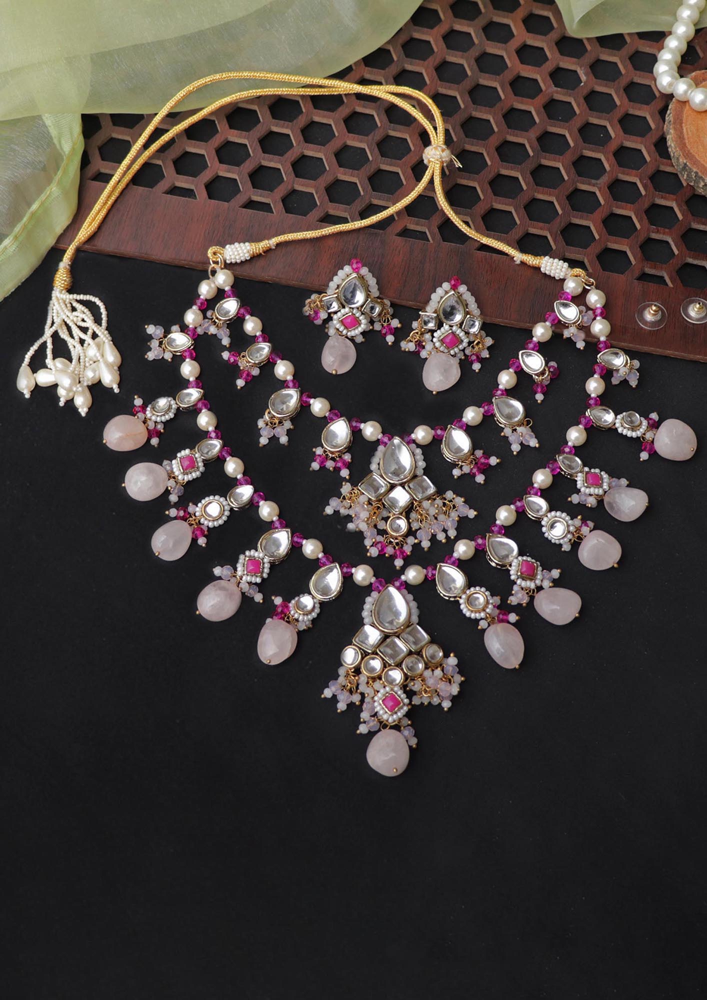 Gulabi Affair Kundan Necklace Set