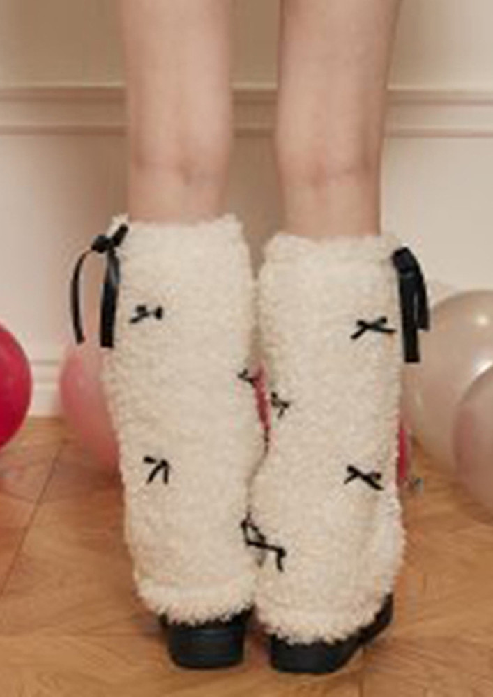 White Soft Fur Contrast Bow-knot Leg Warmer