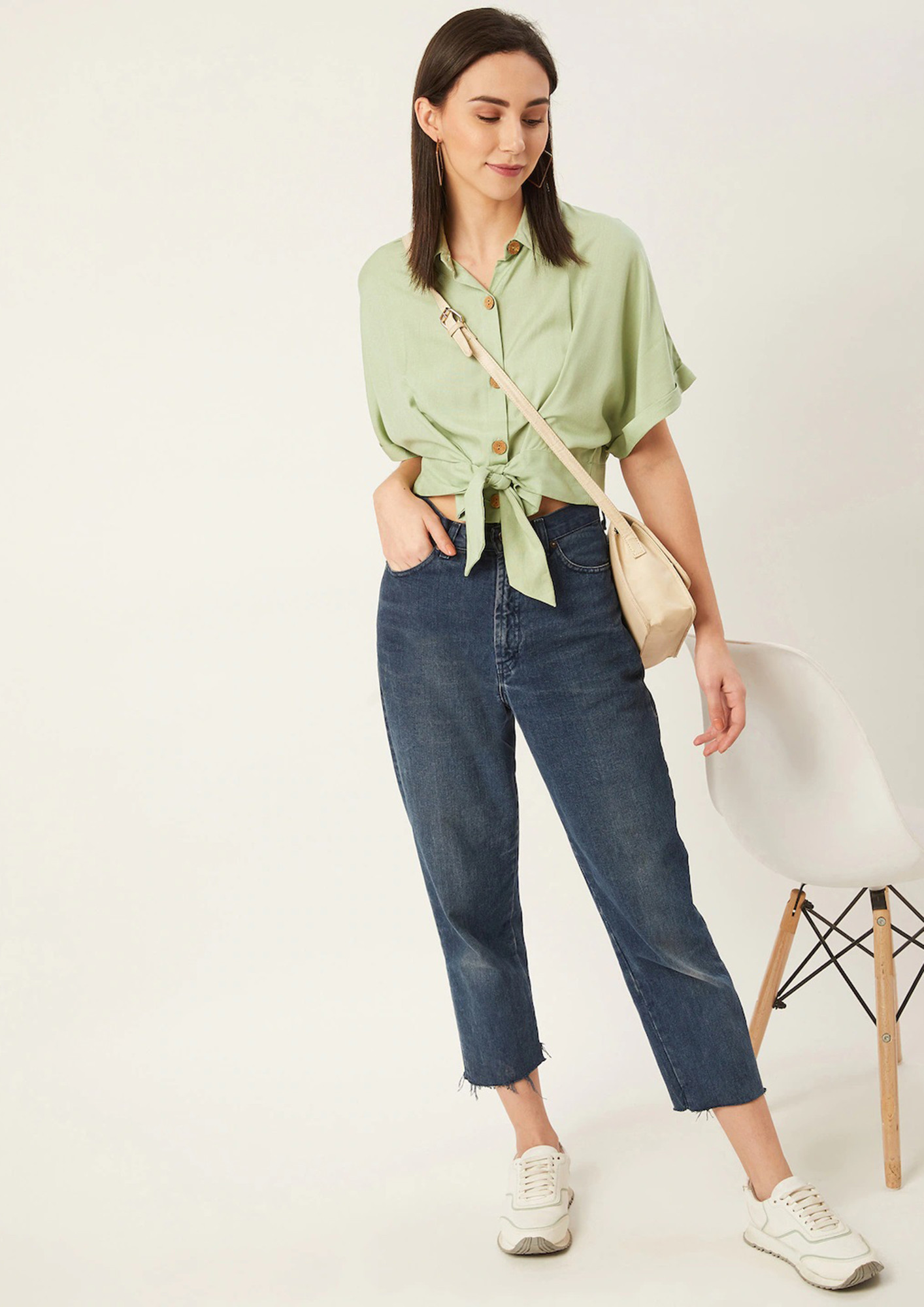 Women Green Boxy Solid Waist Tie-Up Crop Shirt