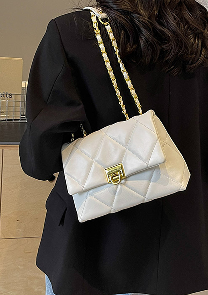 QUILTED WHITE GEOMETRIC CROSSBODY BAG