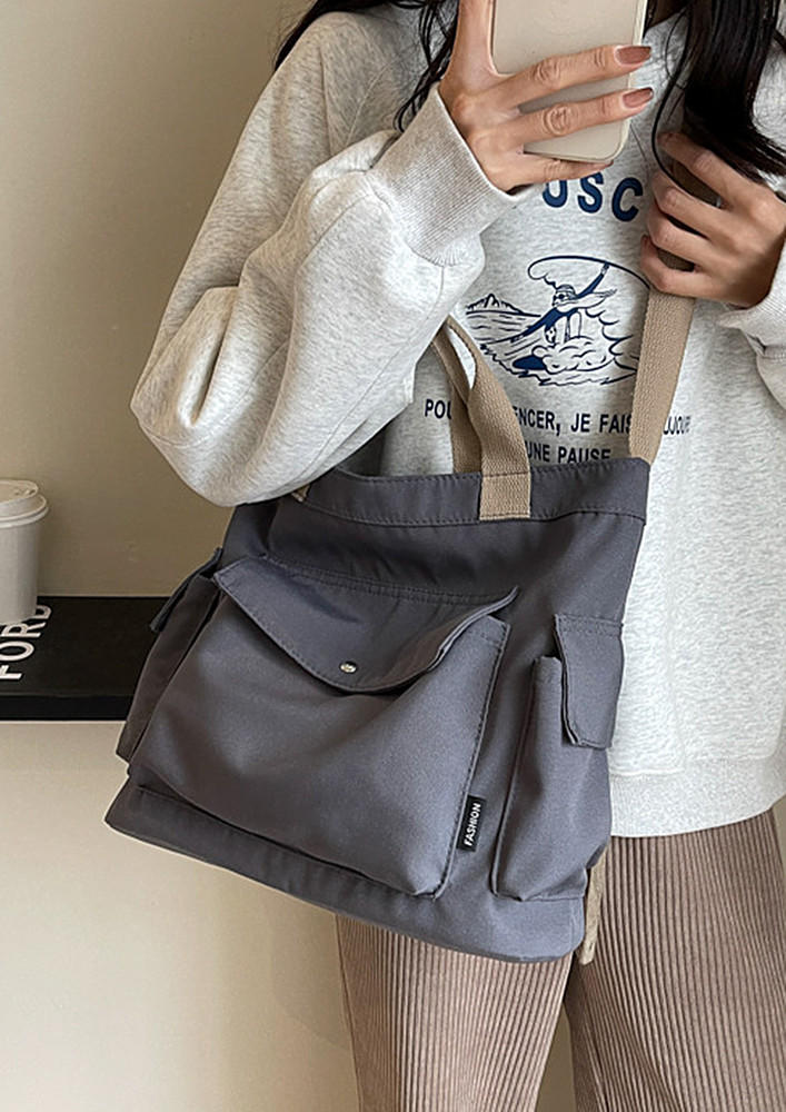 GREY OUTER COMPARTMENTS TOTE BAG