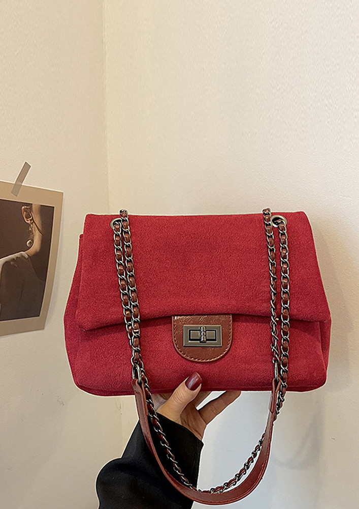 POLYESTER RED CHAIN STRAP SLING BAG