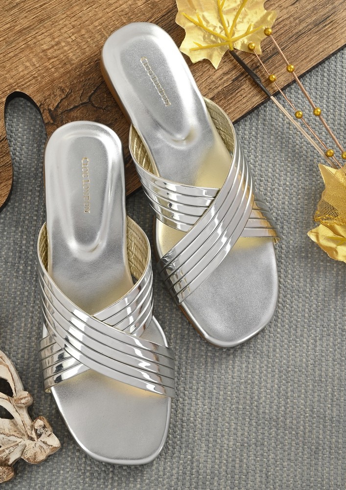 Women Cross Strap Open Toe Flats-Silver