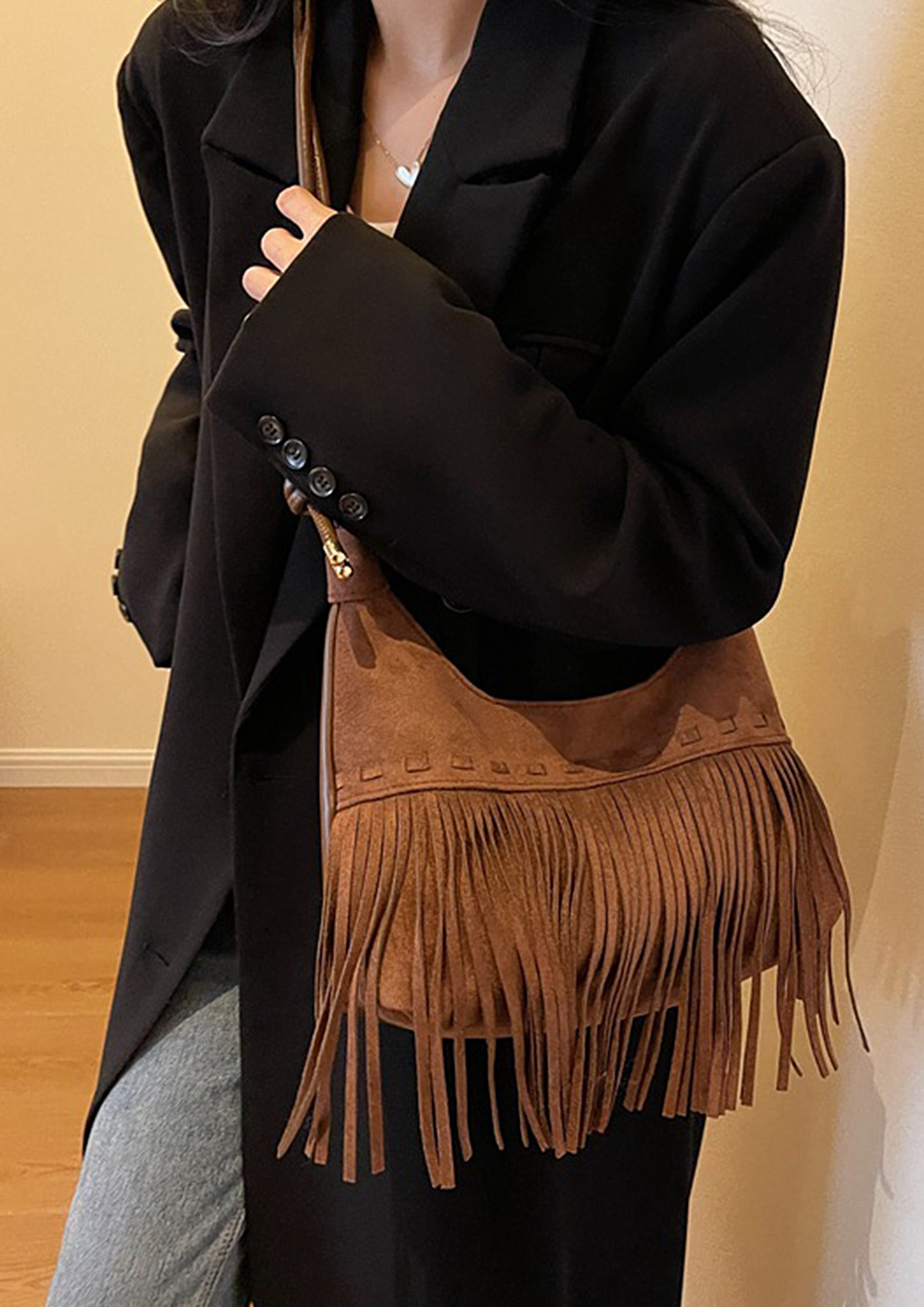 New Arrivals Vintage & Niche American Style Faux Suede Fringe Phone Bag For  Women, Crossbody Shoulder Small Square Bag Trendy Hong Kong Style Purse |  SHEIN