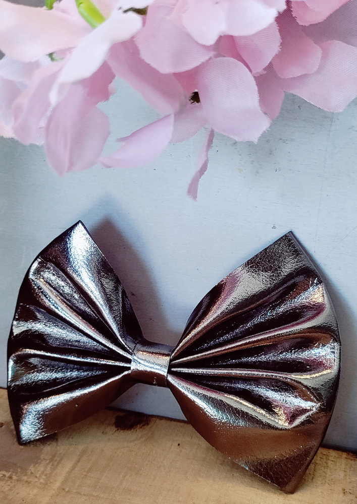 Metallic Hair Bow For Girls by The Little Girl Store-Silver-LG_MettalicBow01