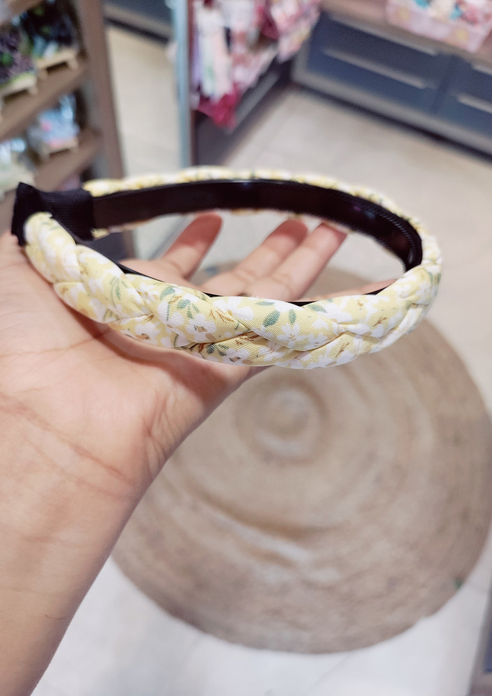 Charming Light Weight Floral Hair Band - Yellow