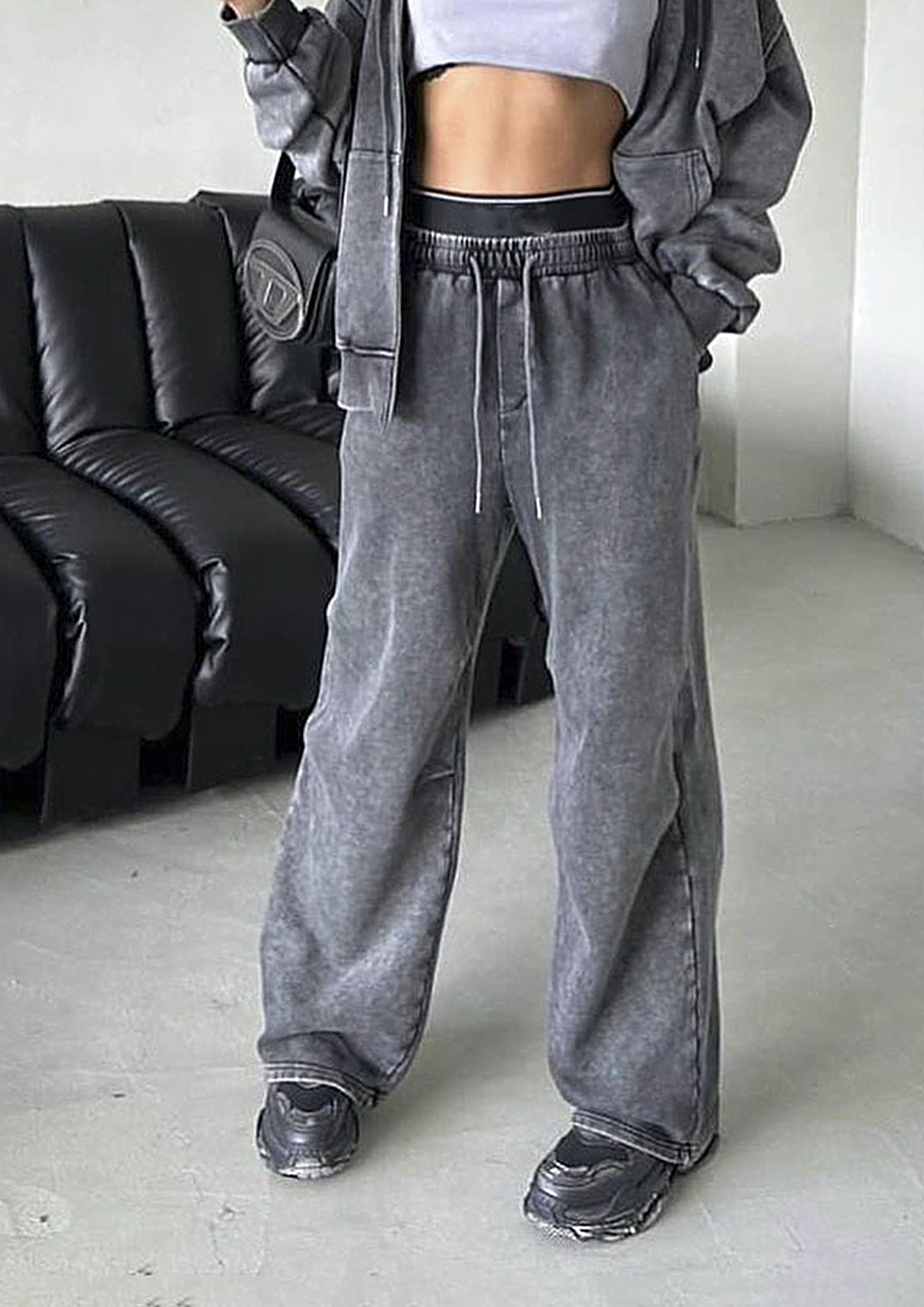 Buy LOOSE HIGH-WAIST GREY WIDE JOGGERS for Women Online in India