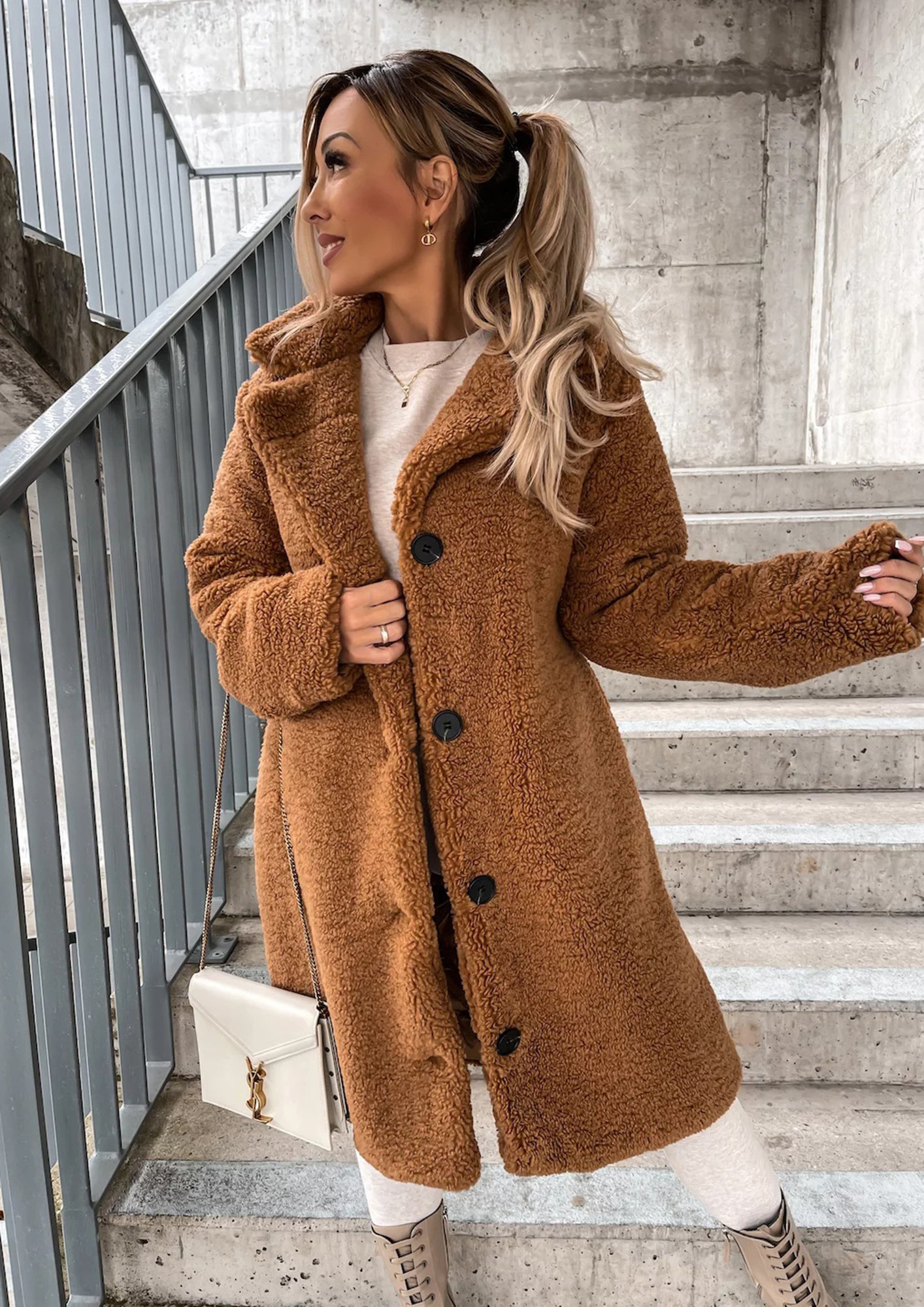 TEDDY OVERSIZED BUTTON-DOWN BROWN JACKET