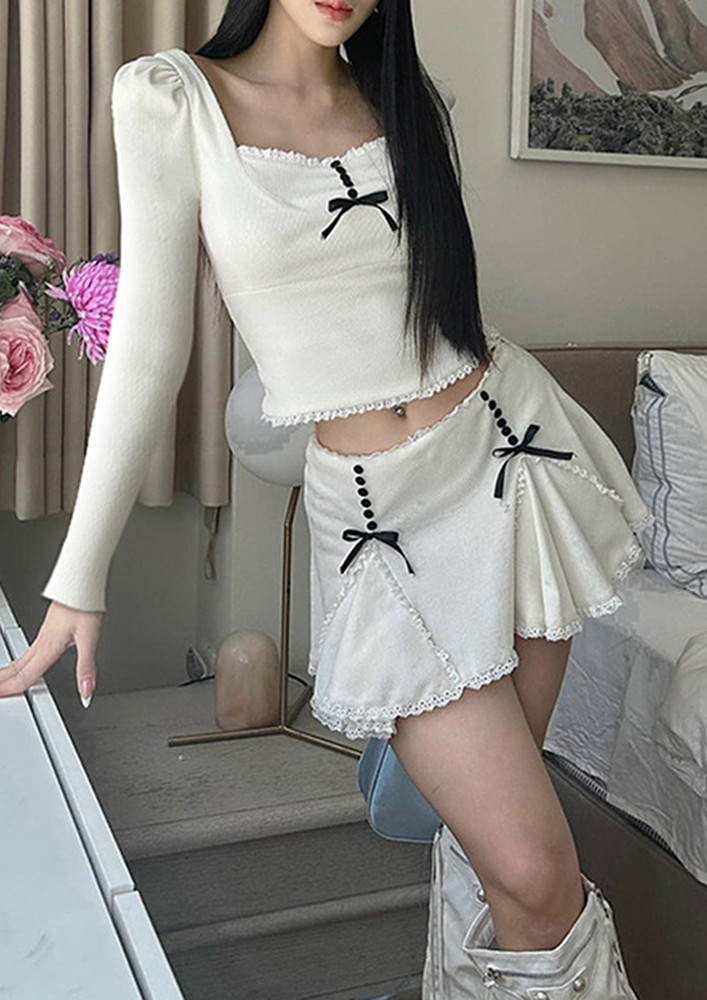 Low-rise White Mock Buttons Skirt