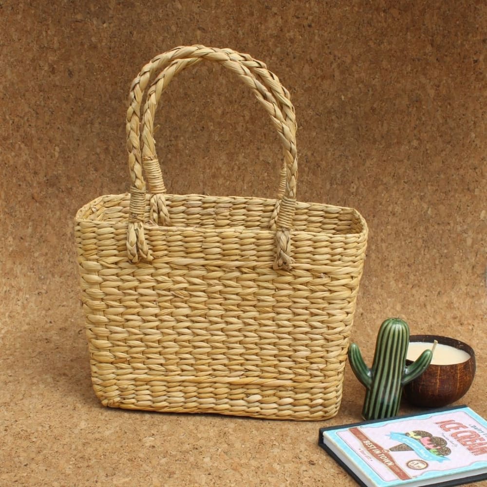 Beige Water Reed (Kauna Grass) Basket
