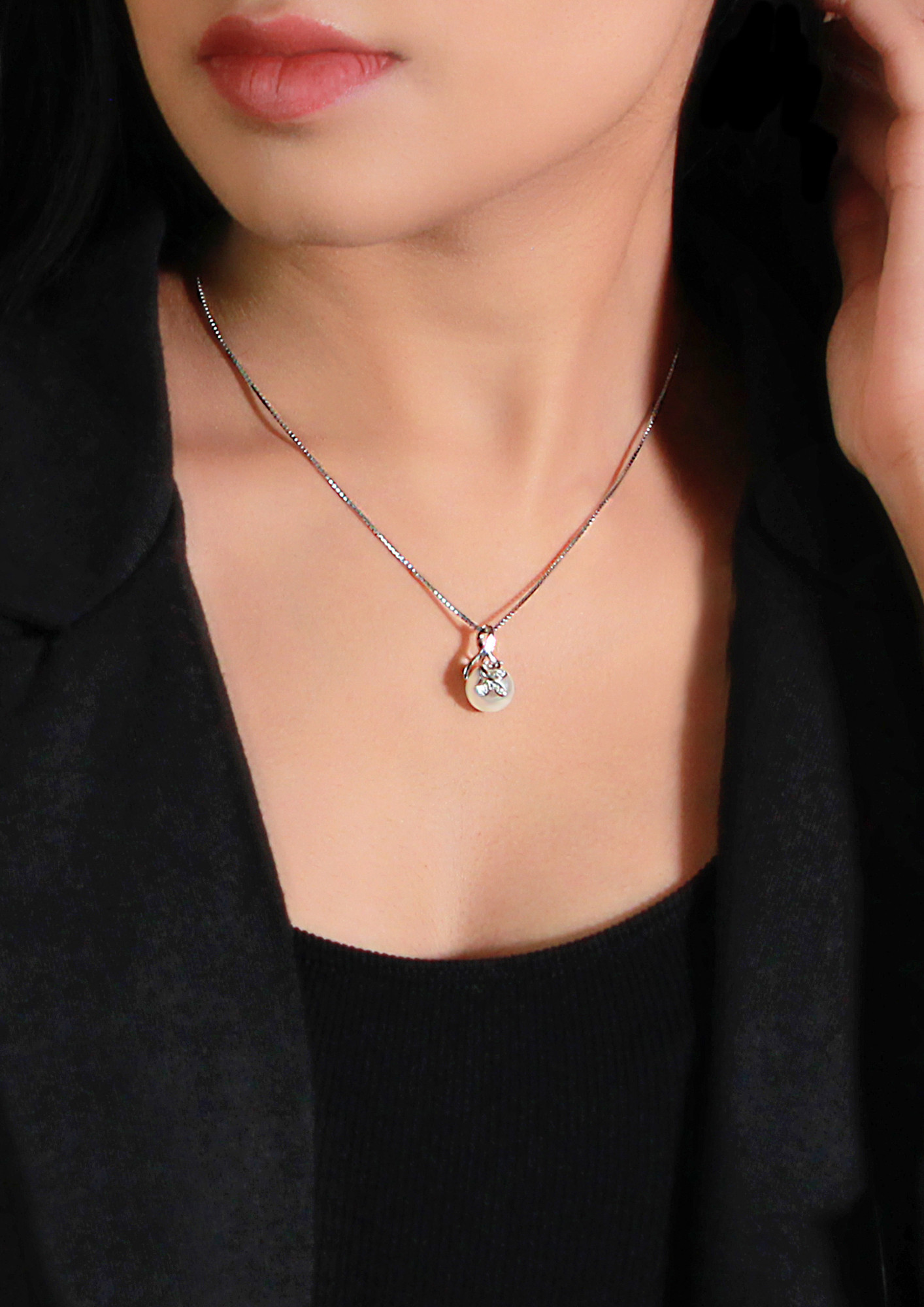 Nature Soul Pearl Pendant With Link Chain