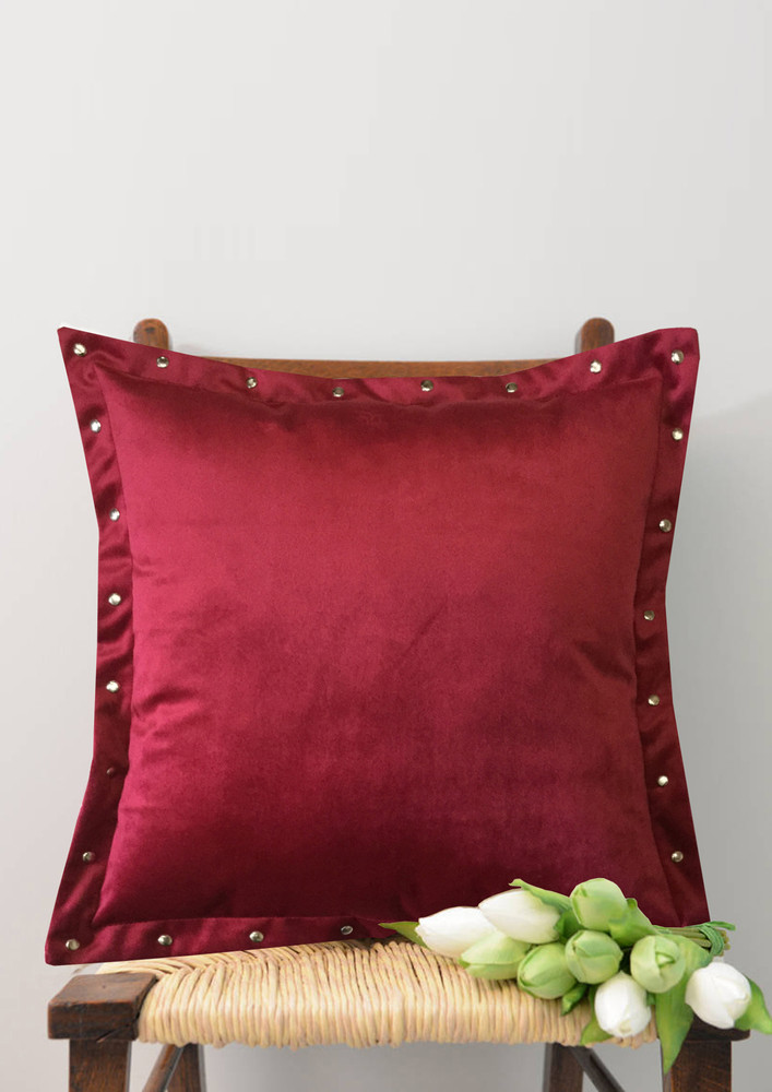 Lushomes Smooth Maroon Velvet Cushion Covers With Metallic Oomph (single Pc, 16 X 16 Inches)