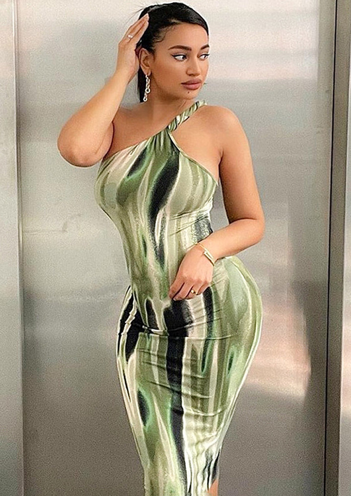 GREEN TWISTED ONE-SHOULDER PENCIL DRESS