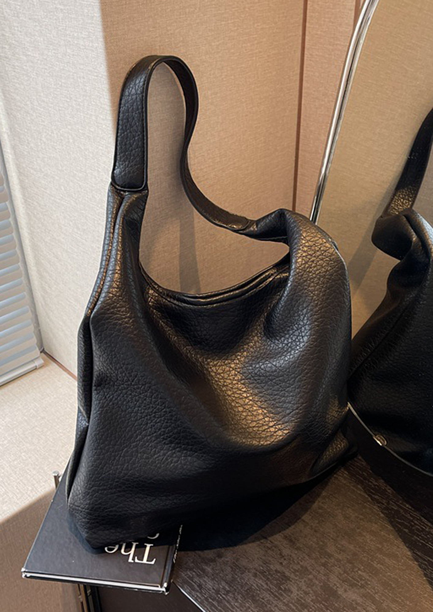 IVY Vegan Leather Hobo Bag – amaraivy