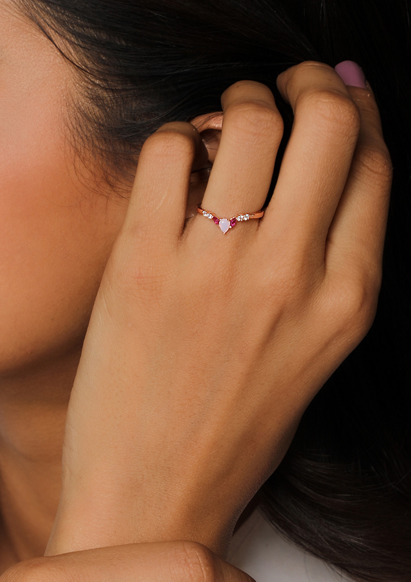 Anushka Sharma Silver Zircon Embrace Ring – GIVA Jewellery