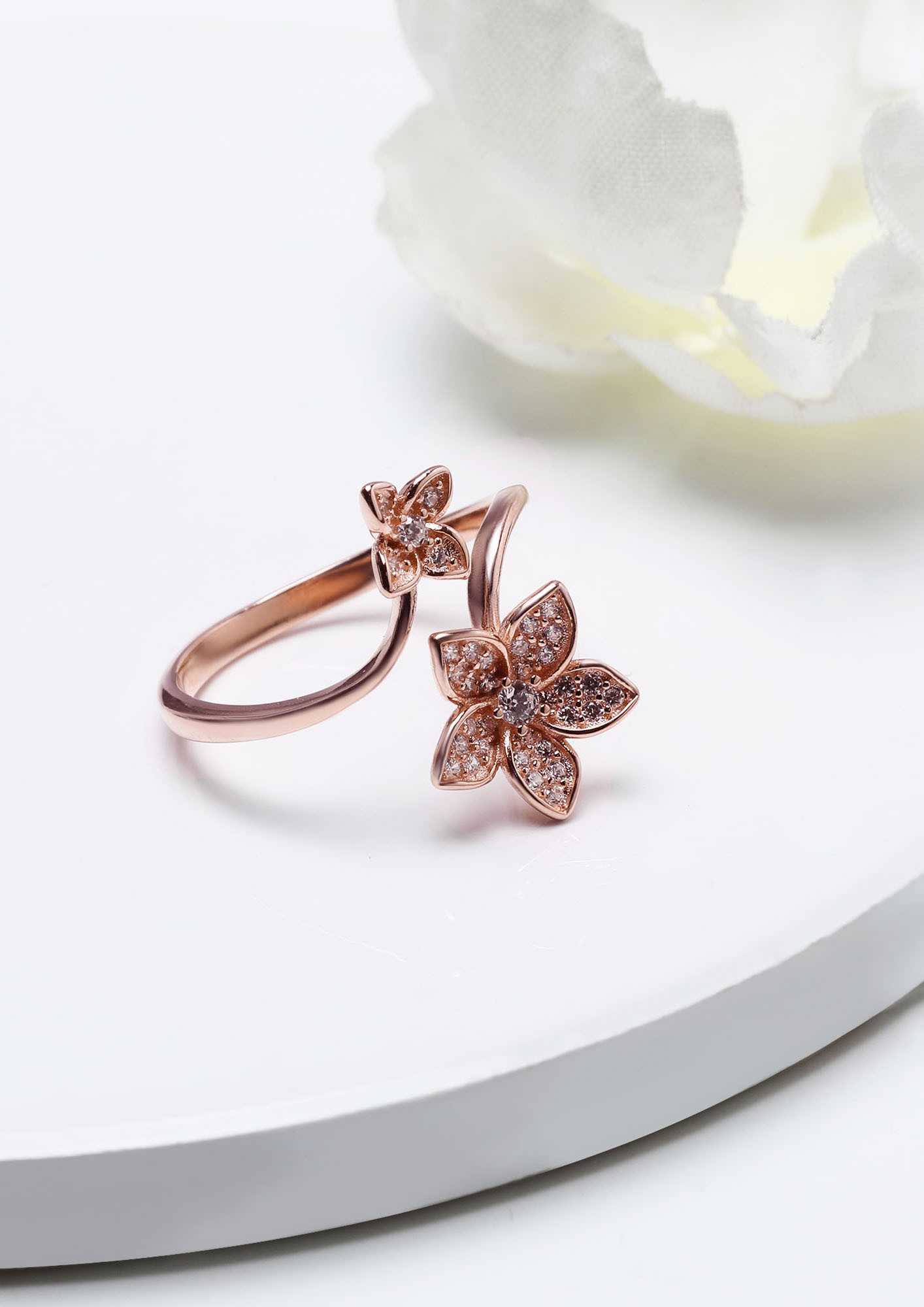 Unique Open Flower 22k Gold CZ Statement Ring – Andaaz Jewelers