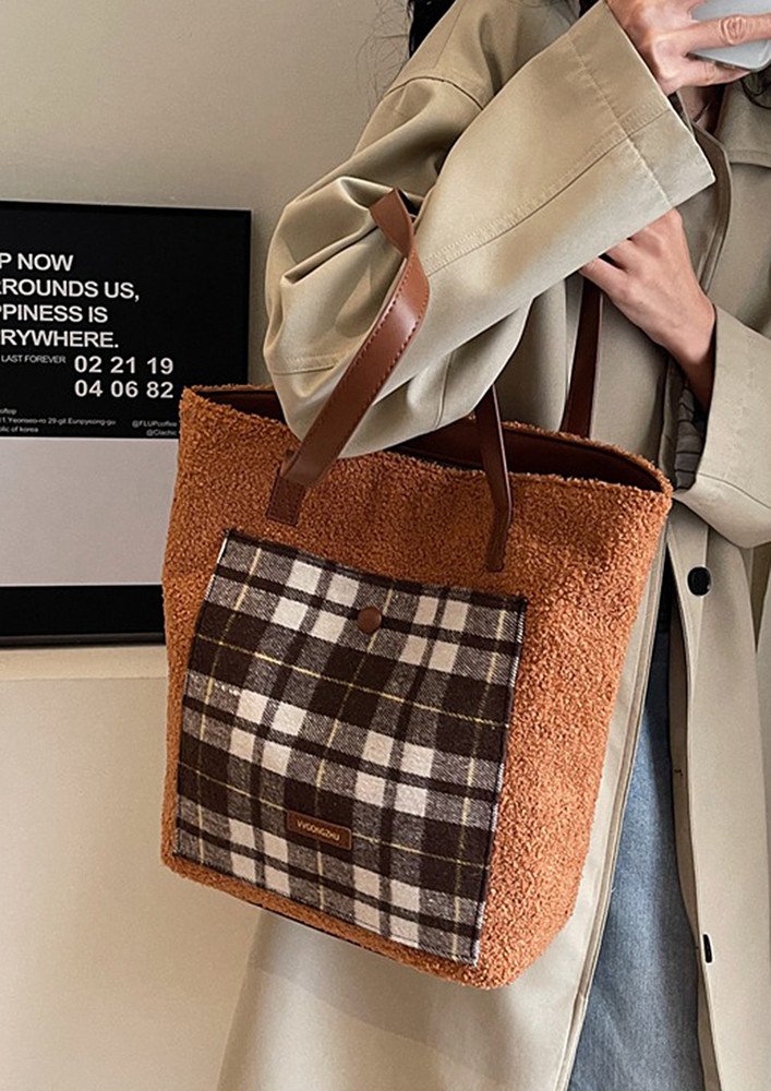 PLAID PATTERN BROWN COMMUTER TOTE BAG