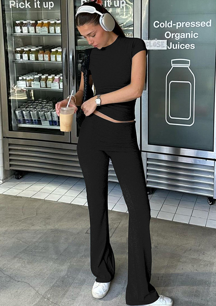 Black T-shirt And Low-waisted Pants Set