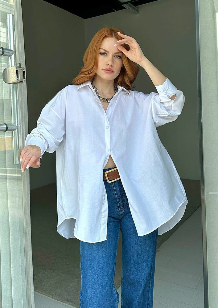WHITE TWO-WAY-BUTTON OVERSIZED SHIRT