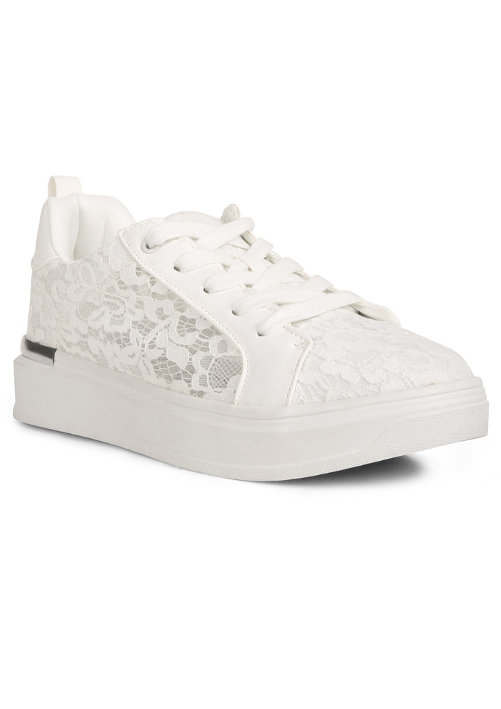 Casual Lace Sneakers in White