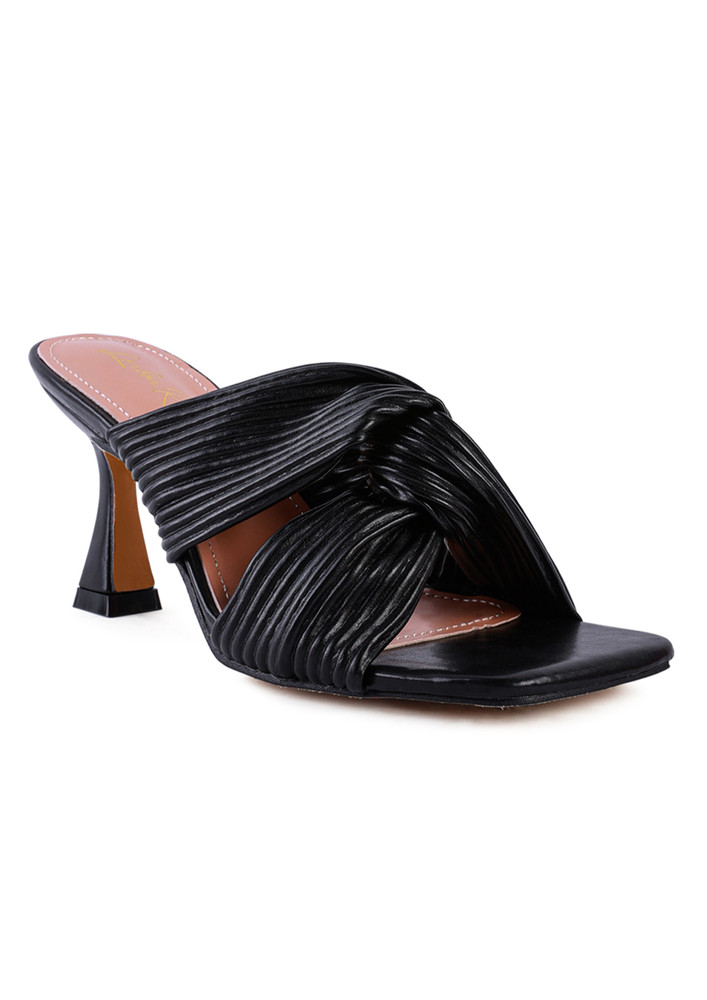Black Knot Strap Slide Sandals