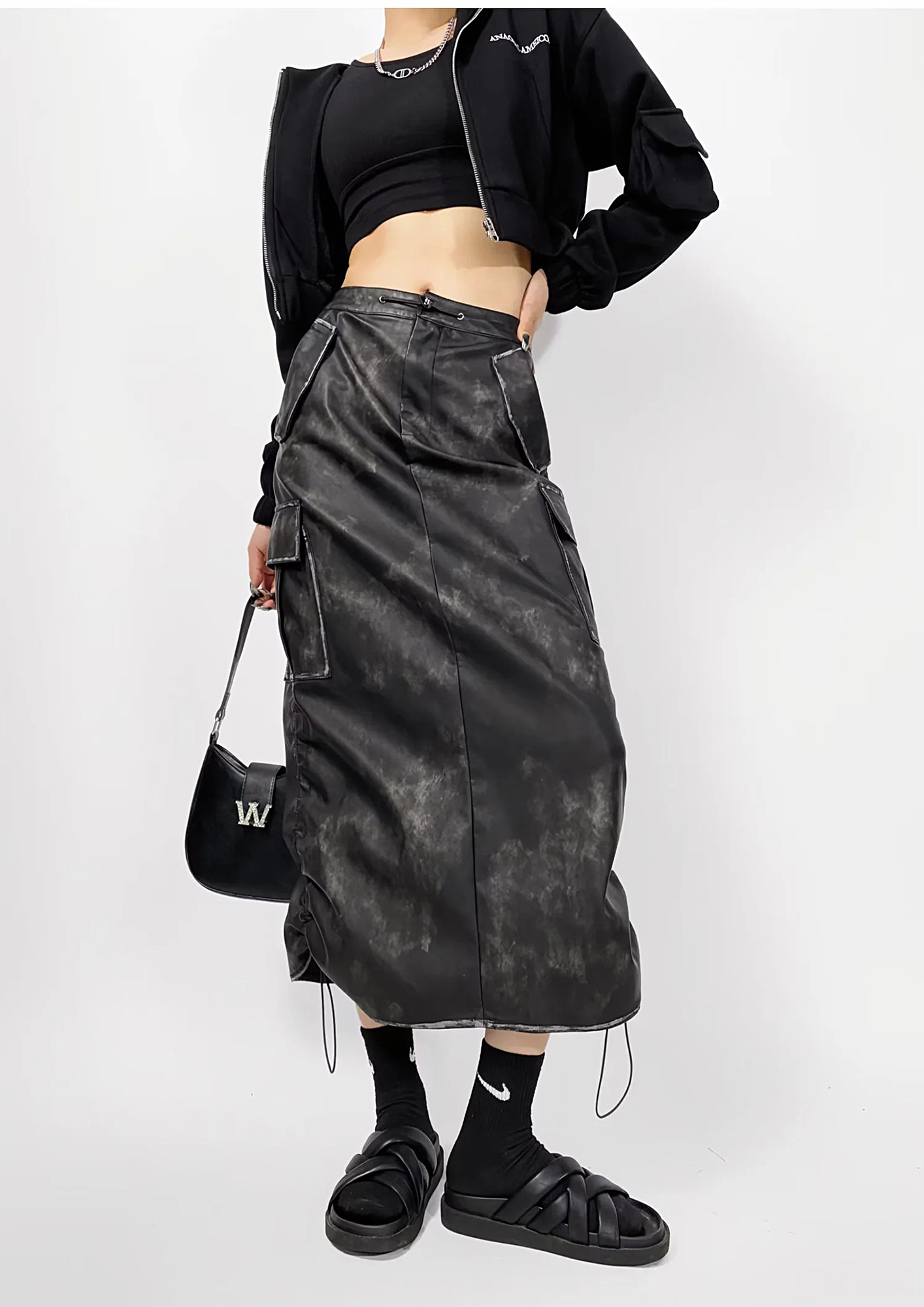 Cord-stopper Black Imitation Leather Skirt