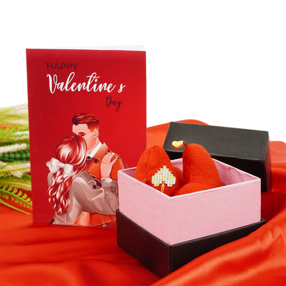 The Click India Valentine Gift Set for Girlfriend Wife Boyfriend Husband  Gift for Birthday/Anniversary/Valentines Day (Valentine Day (Teddy Rose  Combo kit with Heart Box and Card)) : Amazon.in: Home & Kitchen