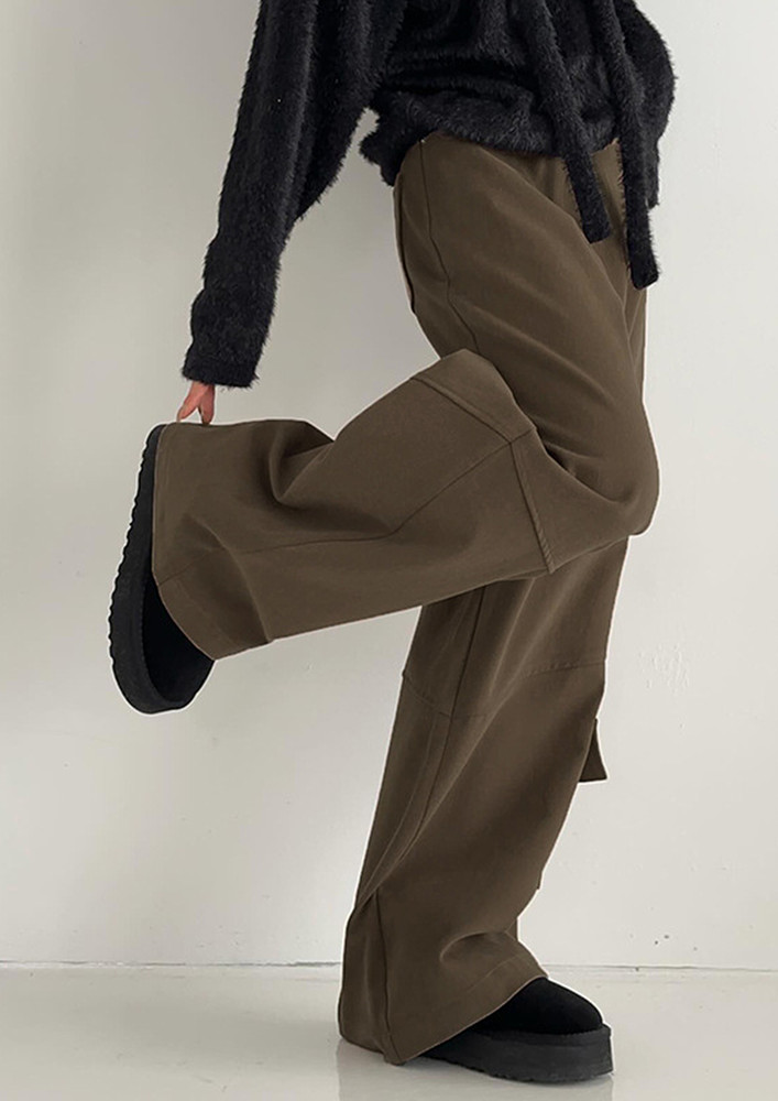 Multi-pocketed Straight Brown Pants