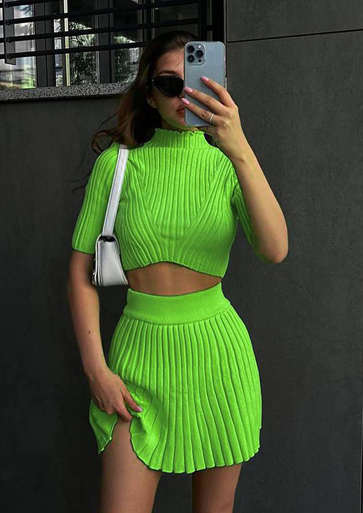 KNITTED GREEN PIT STRIP CO-ORD SET