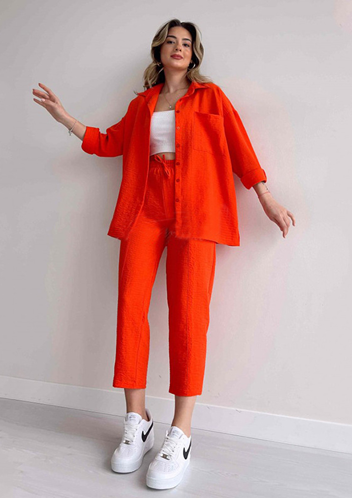 Womens Victoria Beckham orange Pleated Wide-Leg Trousers | Harrods #  {CountryCode}