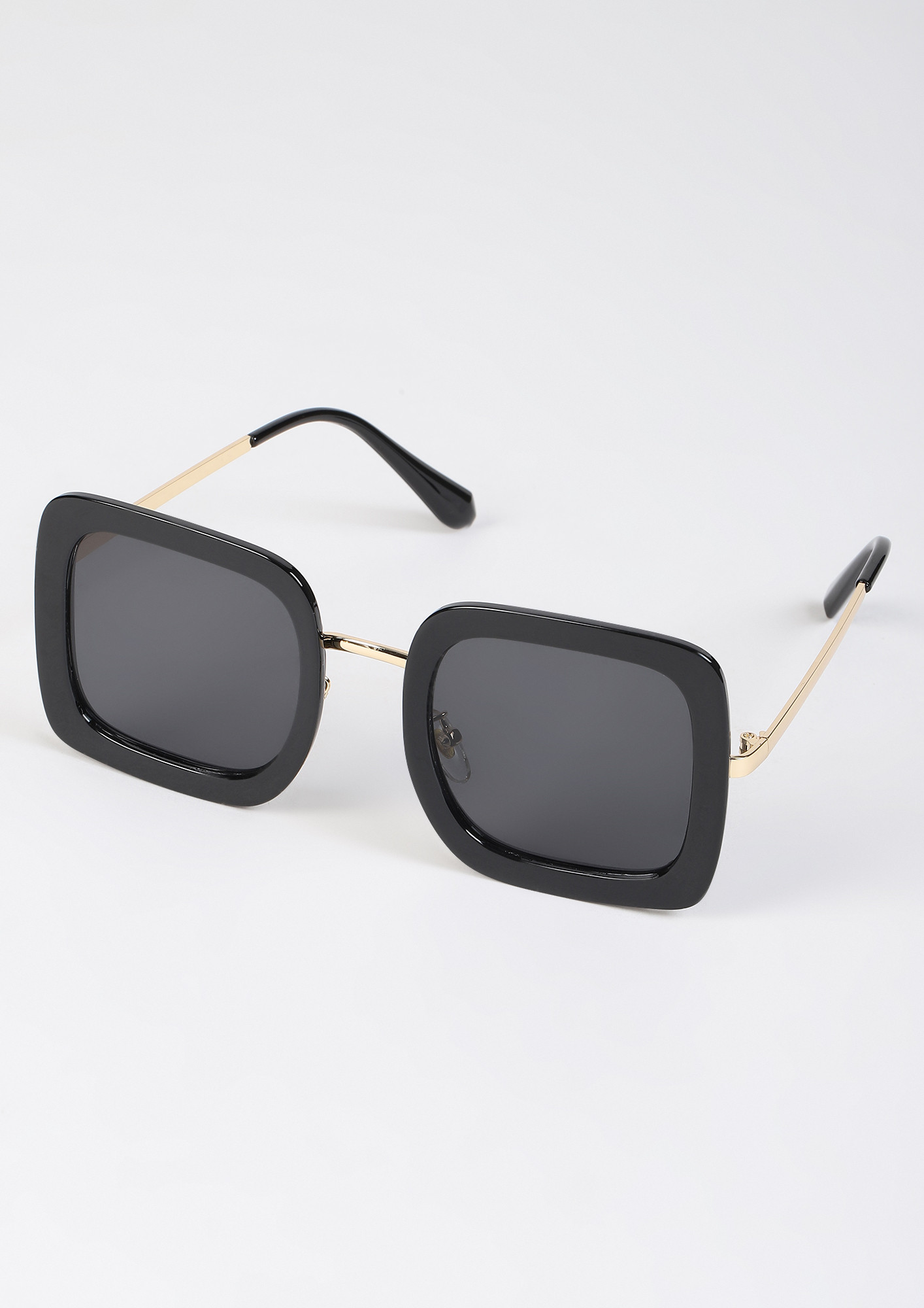 HOW FAR WILL YOU FOR PR-INT BLACK SQUARE FRAME SUNGLASSES