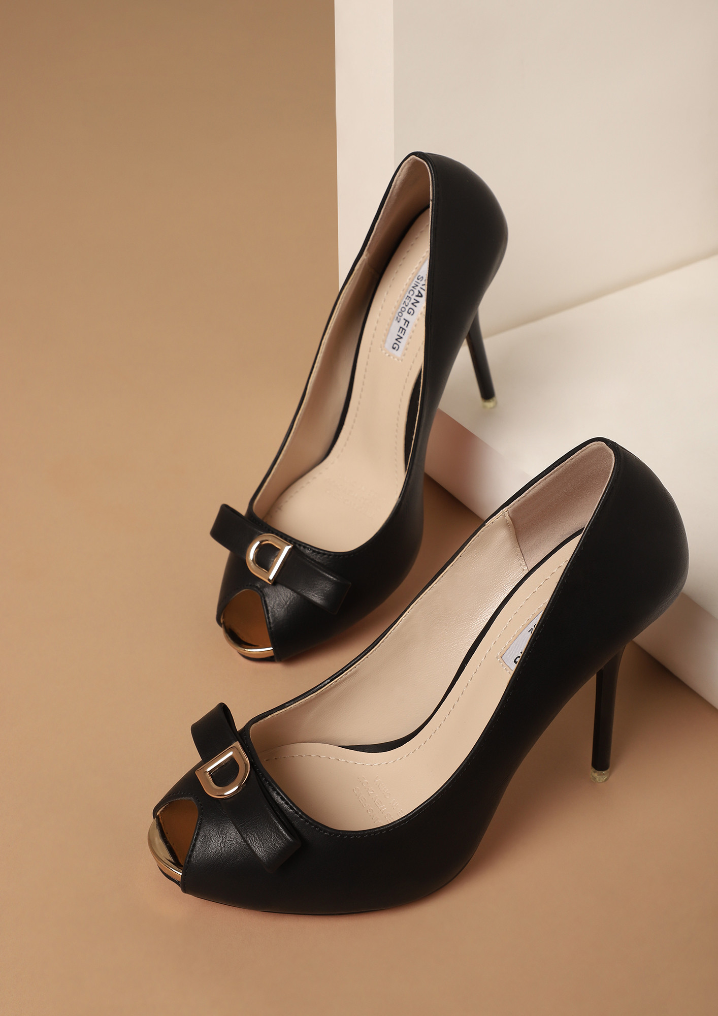 GIANVITO ROSSI: High heel shoes woman - Crimson | GIANVITO ROSSI high heel  shoes G4038970RICVEL online at GIGLIO.COM