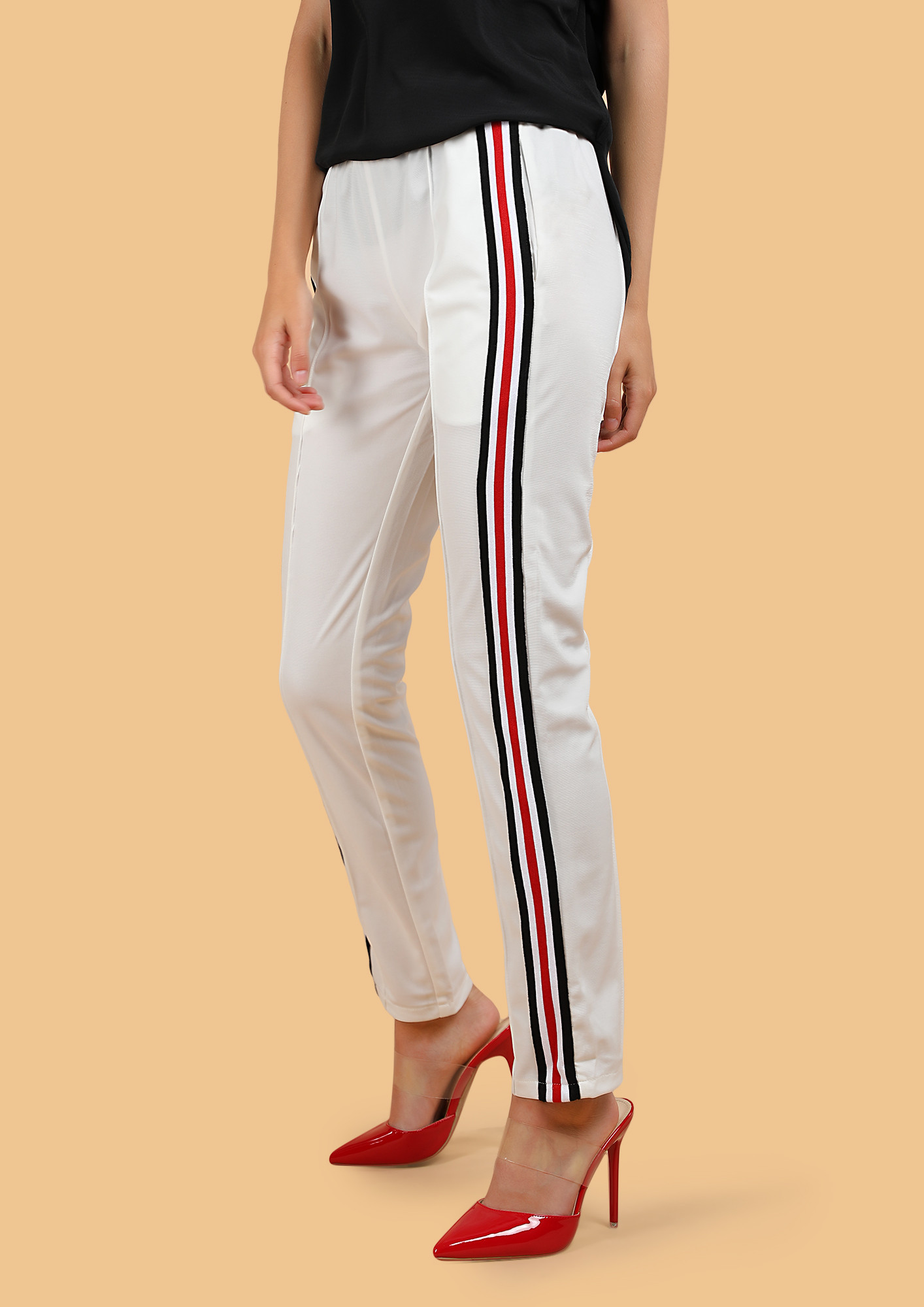 TOWARDS THE SIDES WHITE TRACK TROUSERS