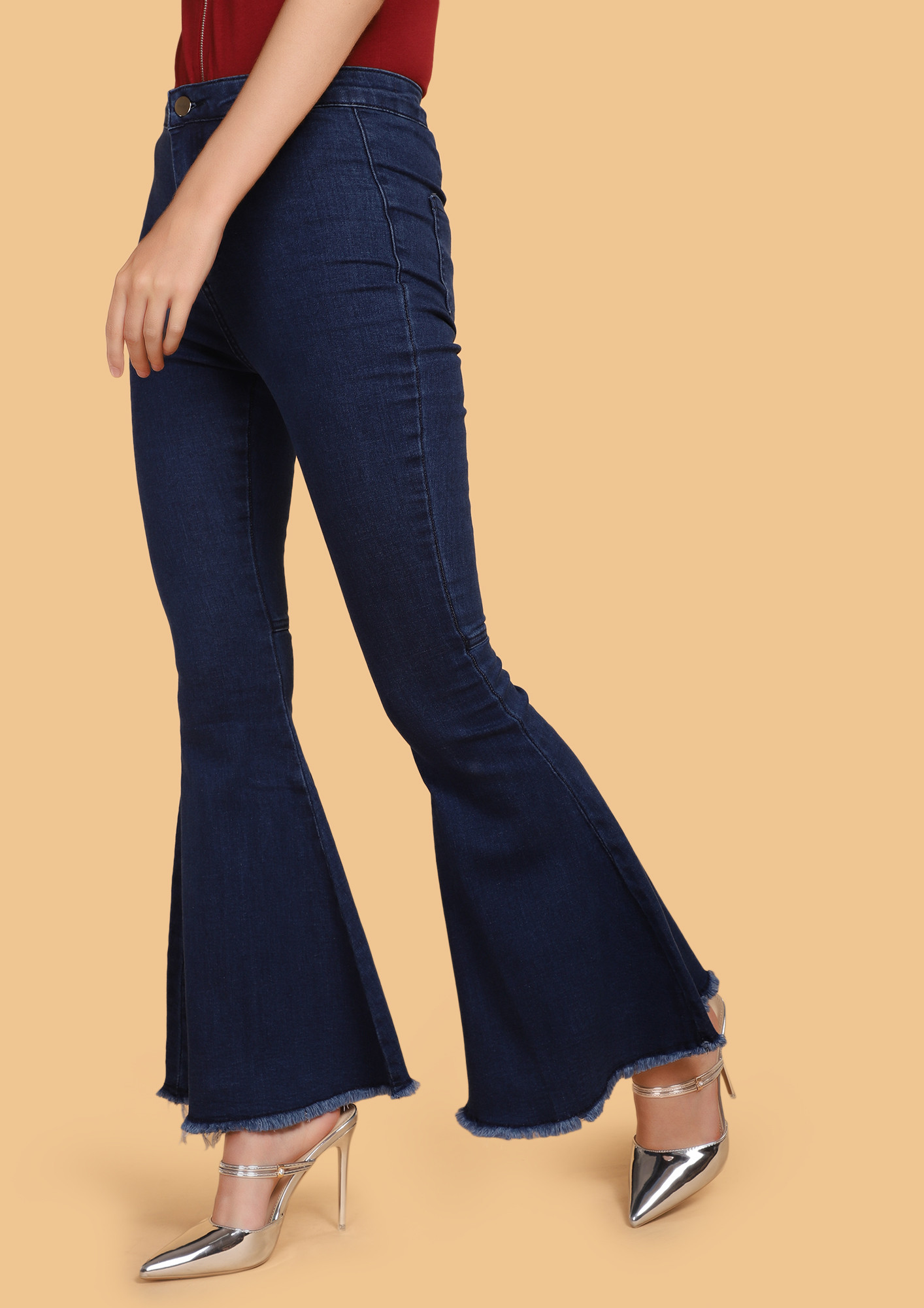 GOING FURTHER IN DEEP BLUE FLARED JEANS