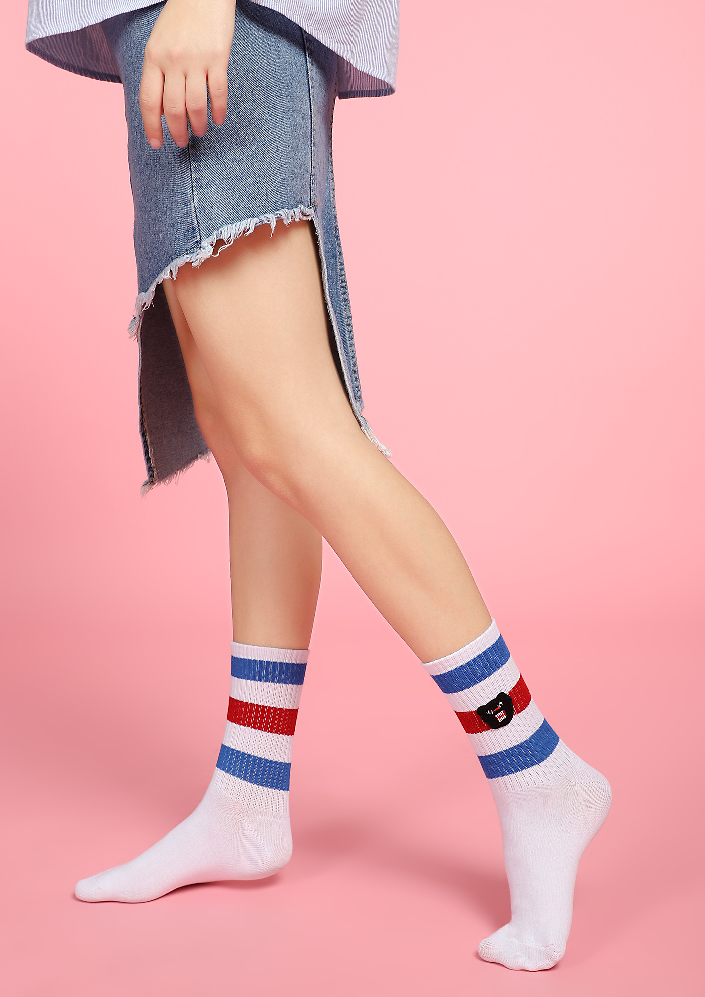 NOT AFRAID OF THE MONSTERS NAVY STRIPED SOCKS