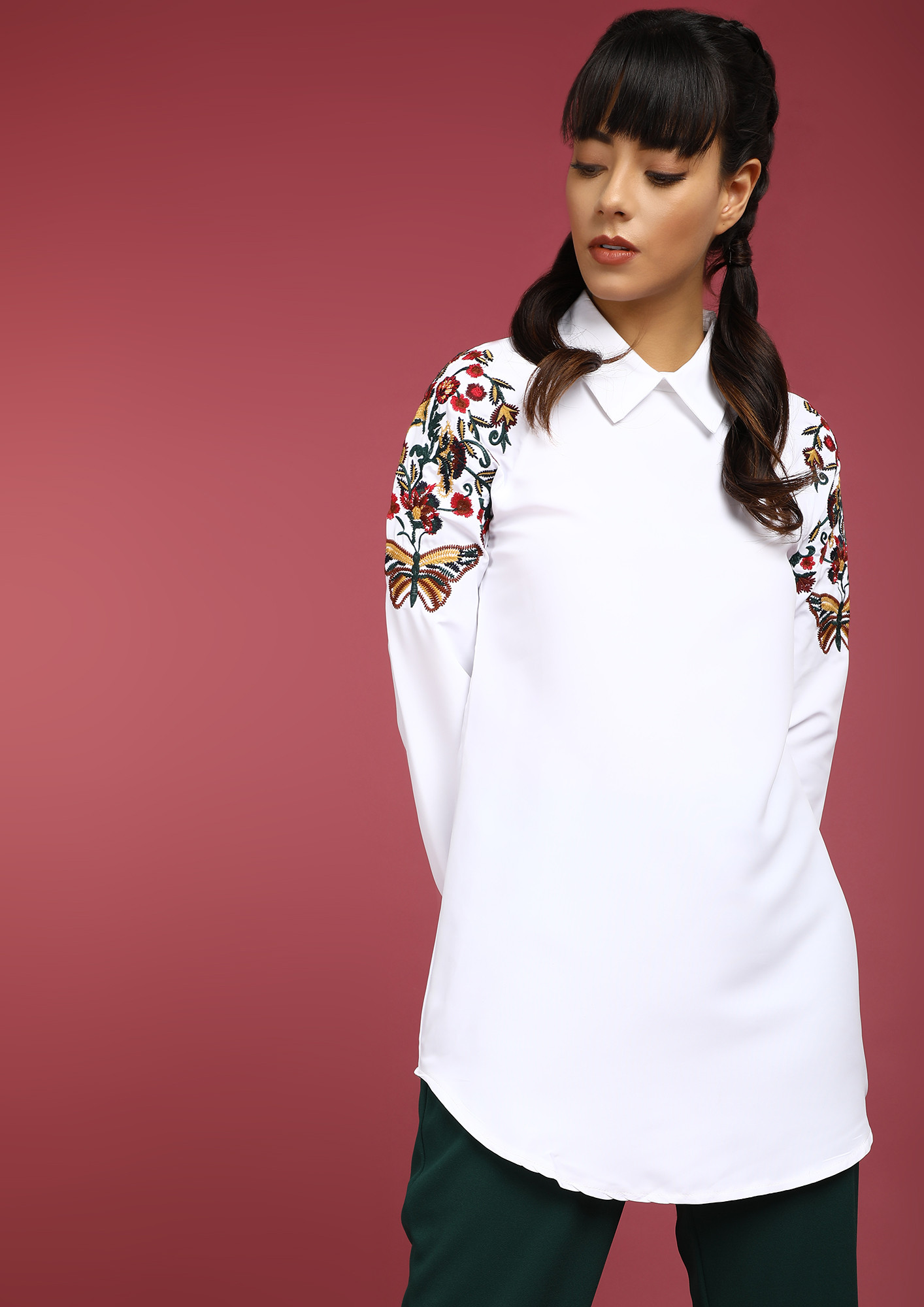 FLOWER IT RIGHT WHITE TUNIC TOP