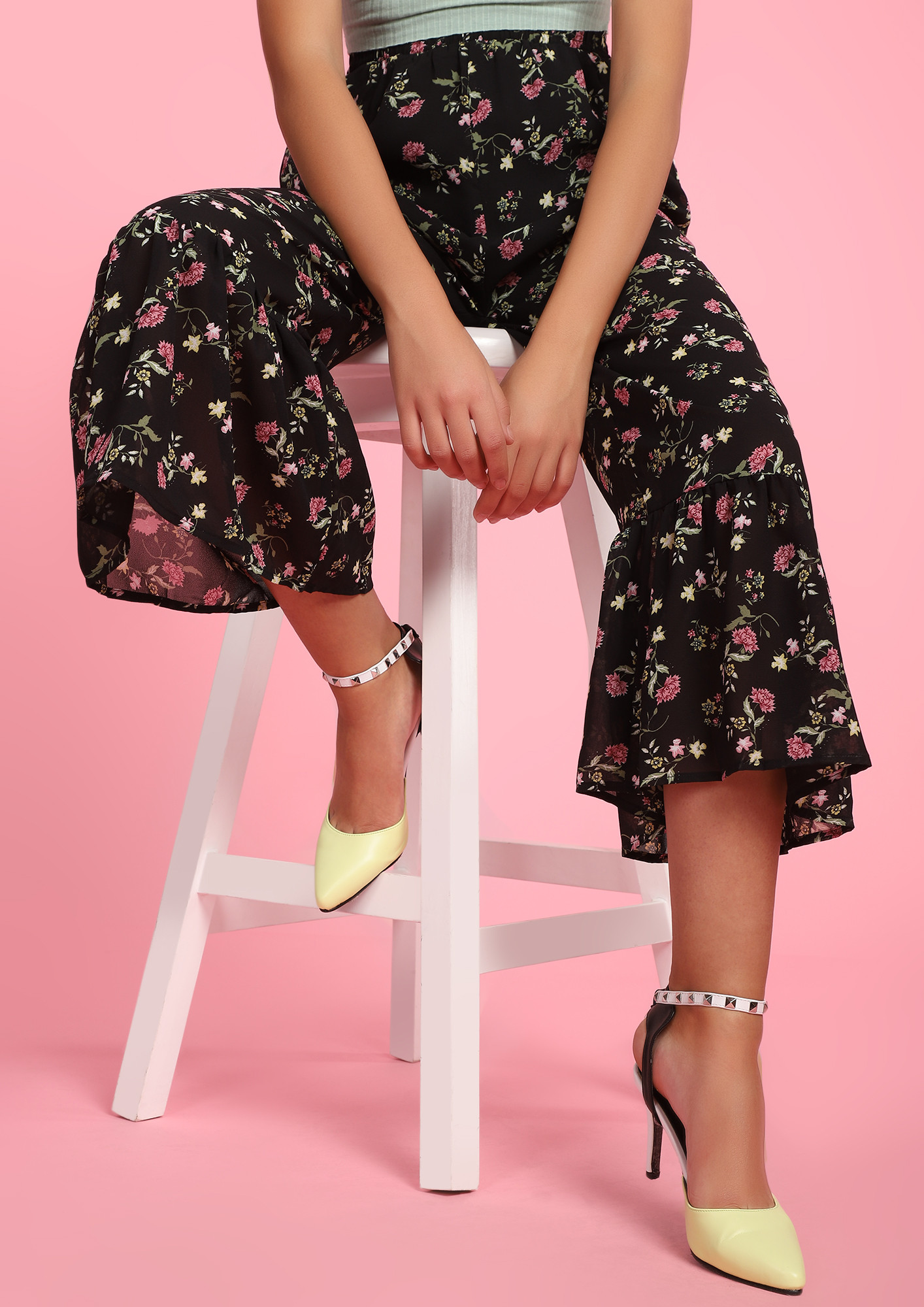 FOR THE LOVE OF FLORALS BLACK CULOTTES